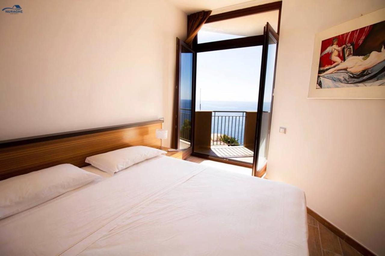 Nuraghe Apartments テウラーダ エクステリア 写真